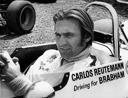 Carlos Reutemann en el habitáculo de su Brabham